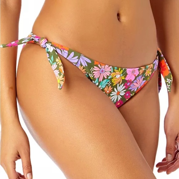 NWT Salt + Cove
Juniors' Printed Side-Tie Bikini Bottoms size XS - Picture 2 of 3